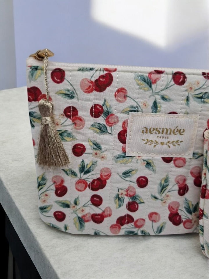 Trousse et pochette en coton motifs cerises rouges et roses