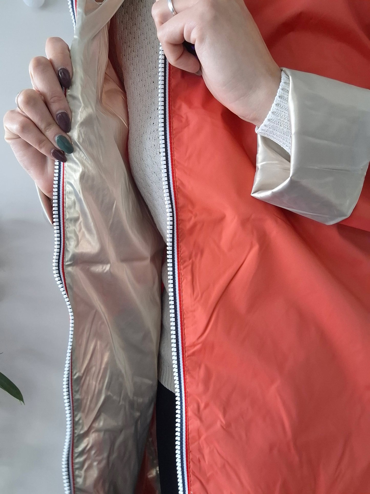 Laura Jo - Imperméable réversible long sans garnissage ouate couleur corail/doré
