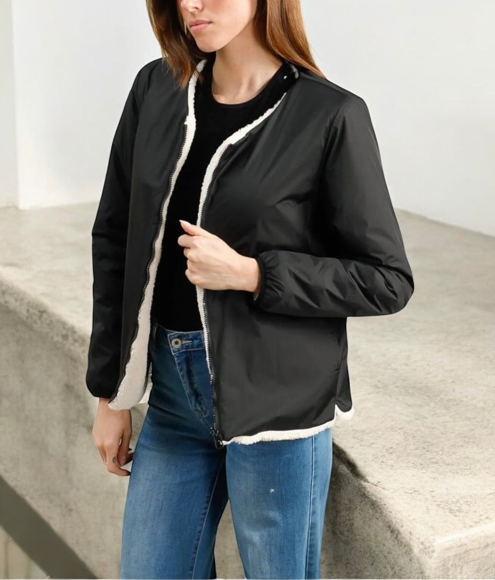 Laura Jo - Veste courte reversible noire avec doublure en sherpa beige