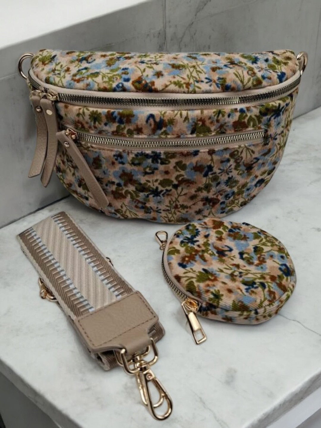 Sac banane velours côtelé très fin fleuri liberty beige avec porte-monnaie assorti