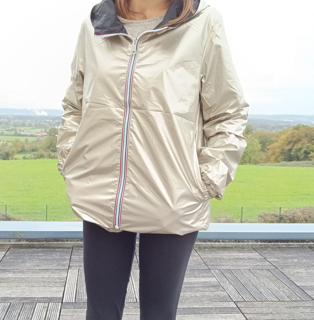 Melya Melody - Manteau court léger imperméable noir réversible doré