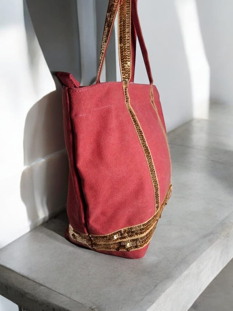 Sac à main style cabas porté main en tissu corail avec sequins dorés