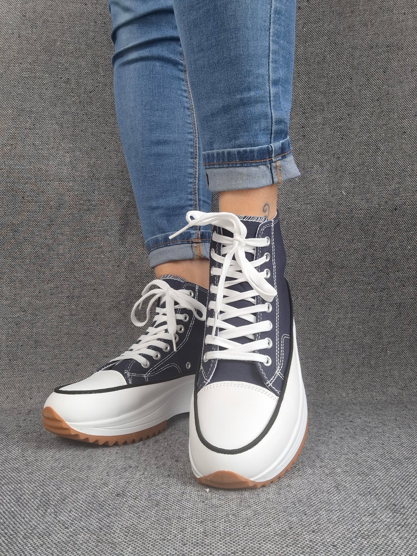 Chaussures baskets haute plate-forme toile bleu marine et blanc