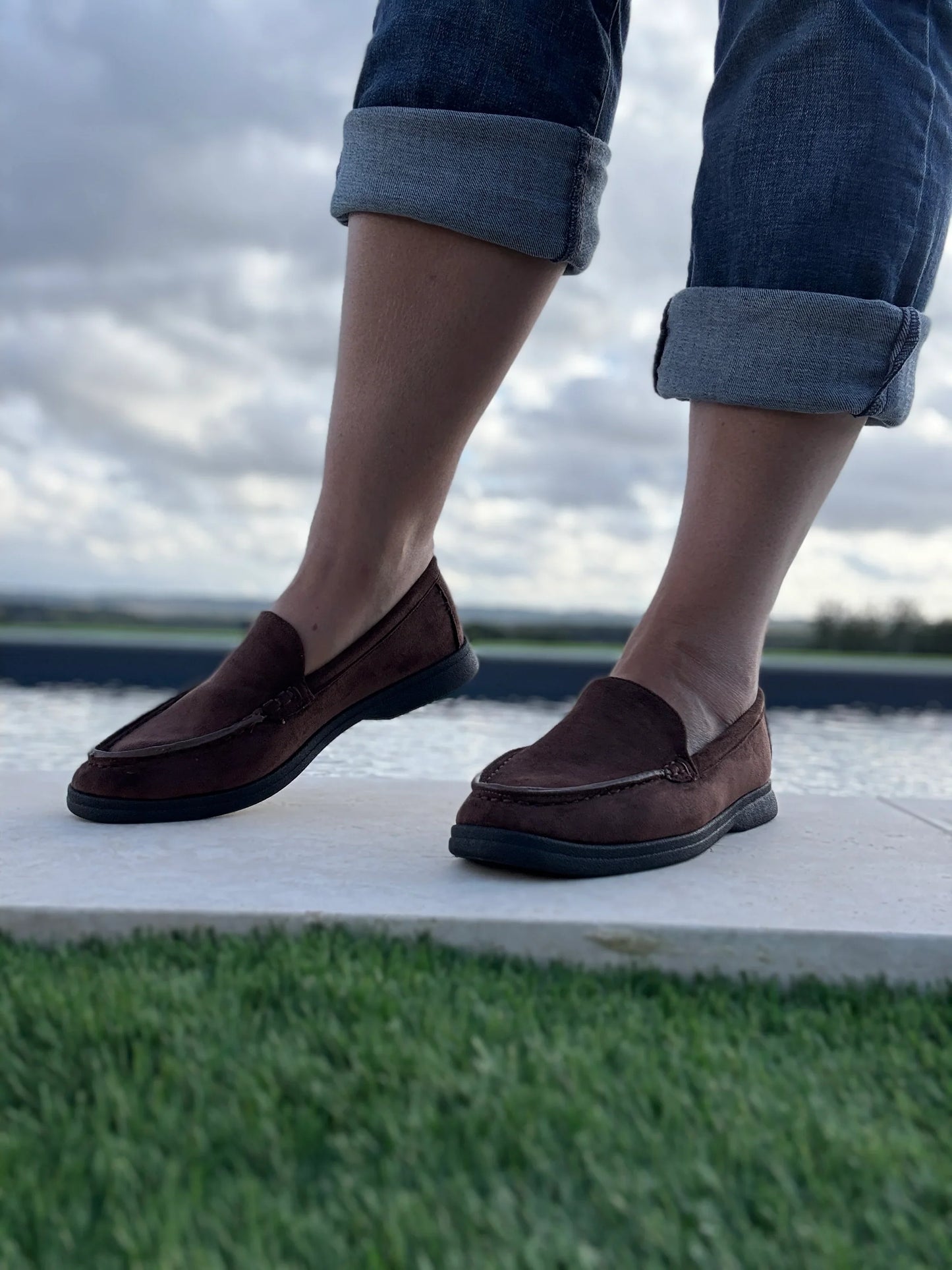 Chaussures mocassins bateau toucher daim marron chocolat