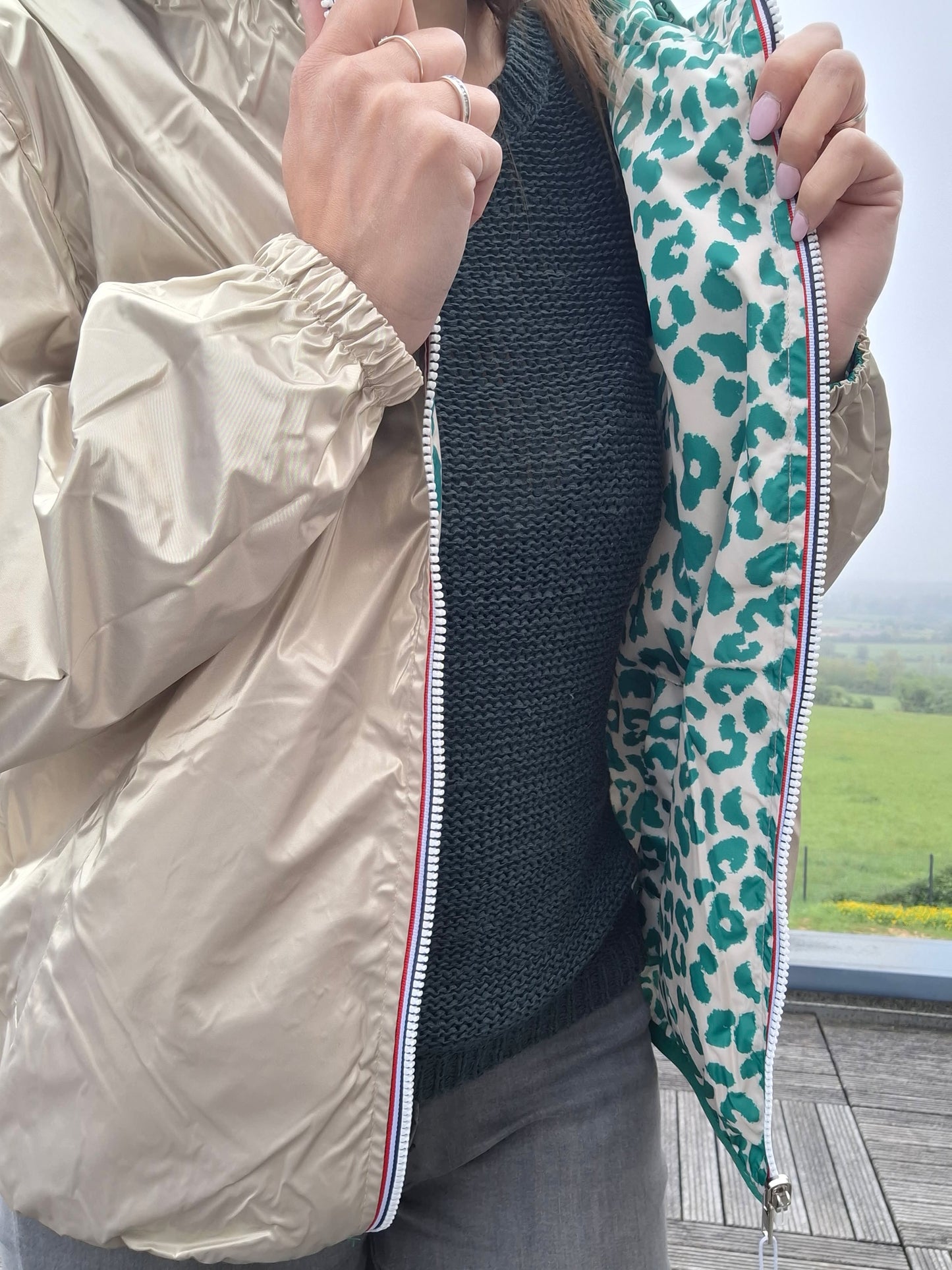 Escandelle - Parka imperméable courte Léopard vert réversible doré