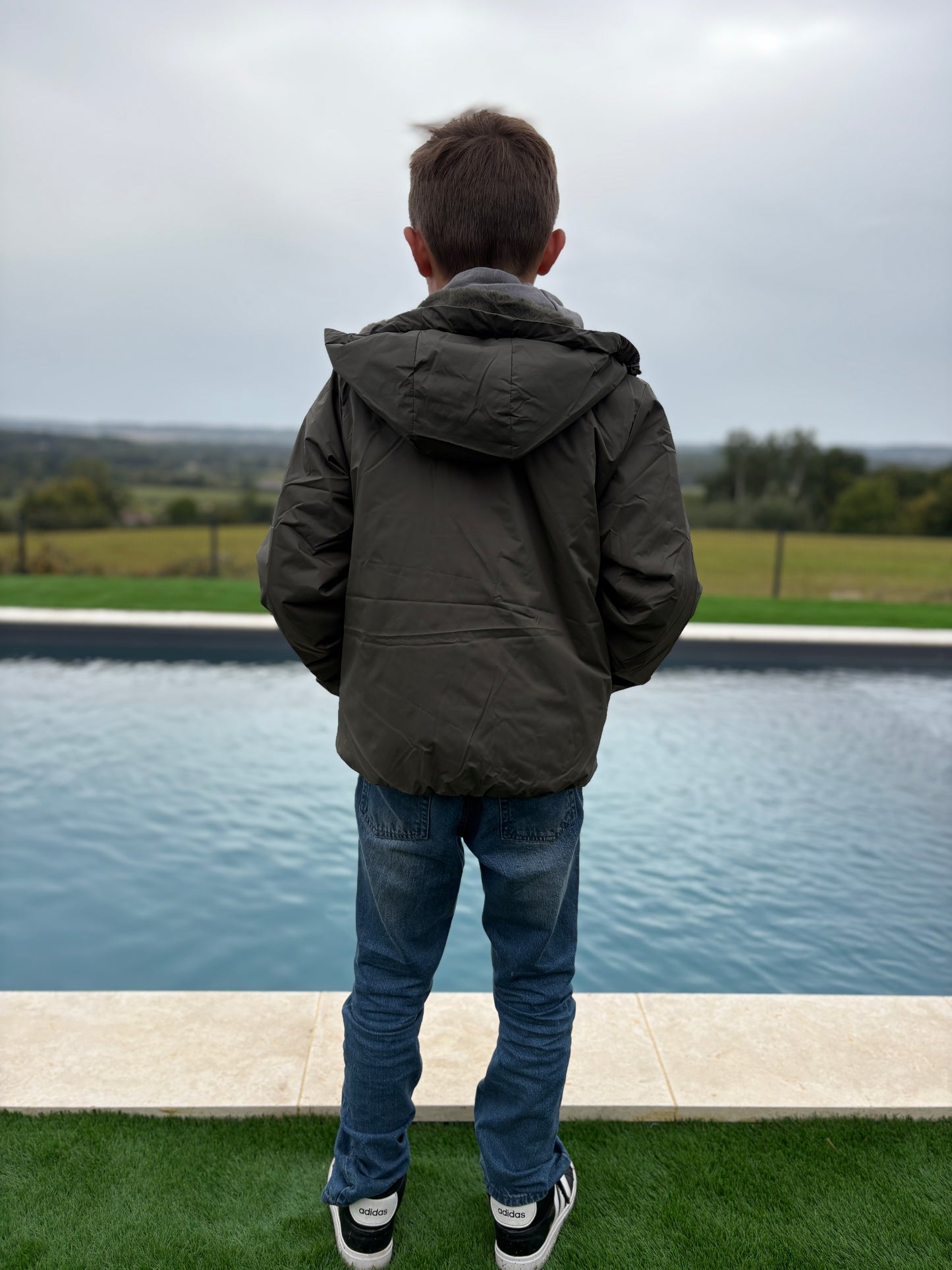 Laura Jo - ENFANT (Mixte) Imperméable court doublé en fausse fourrure kaki