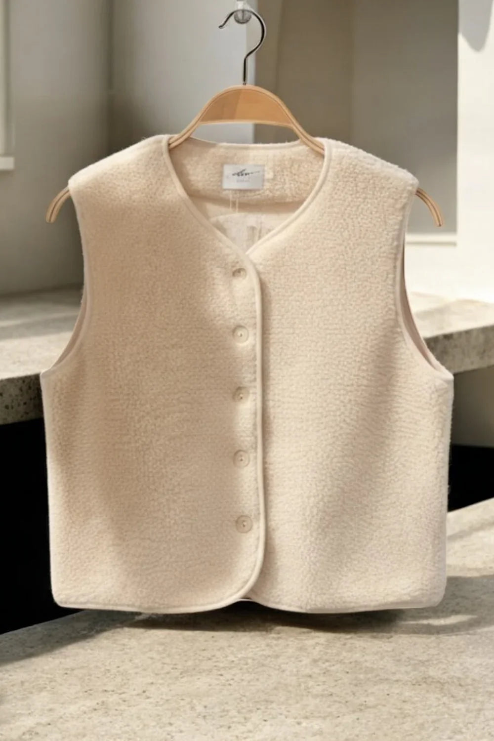 Veste gilet peluche moumoute sans manches beige écru