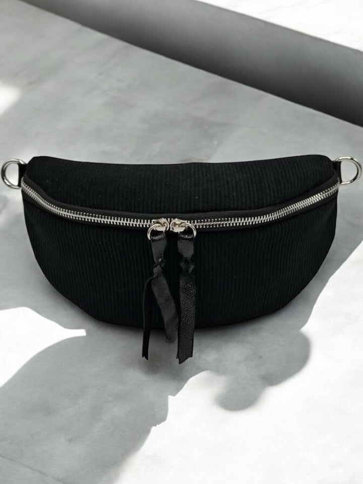 Sac banane en velours côtelé noir doubles curseurs en cuir