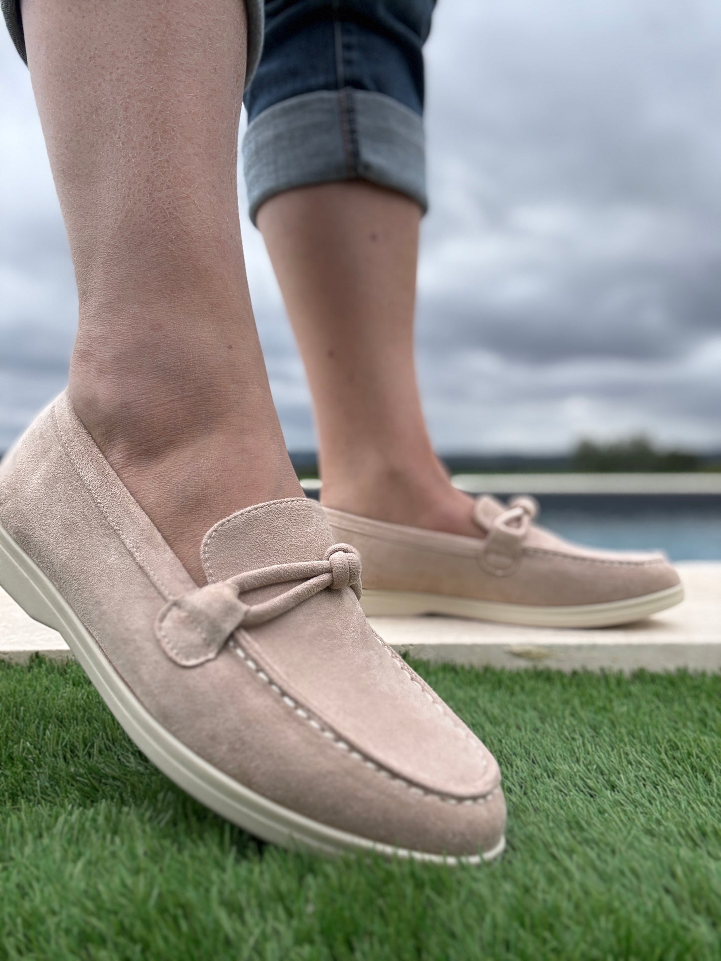 Chaussures mocassins toucher daim beige clair