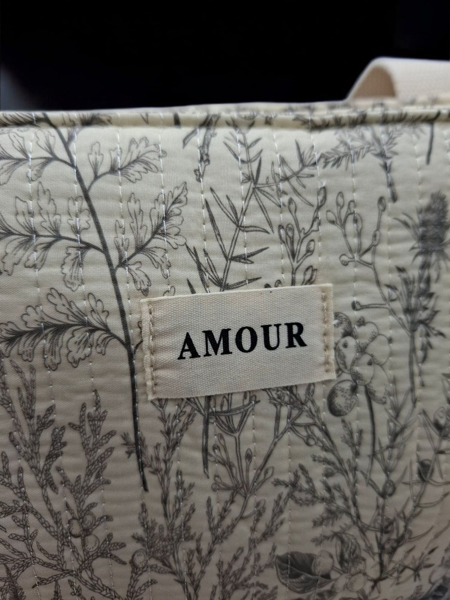 Sac cabas porté épaule blanc en coton liberty fleuri noir et creme