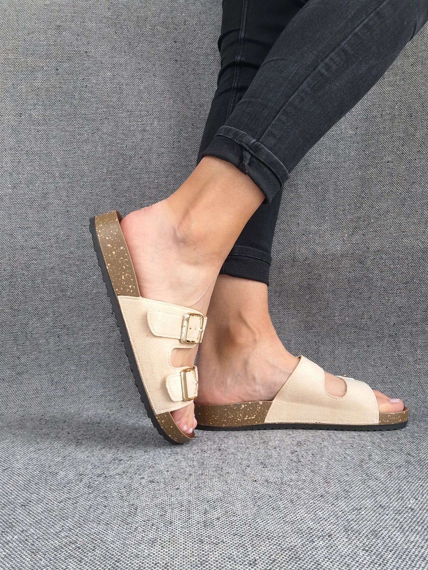 Chaussures sandales type Birk beige clair 2 brides