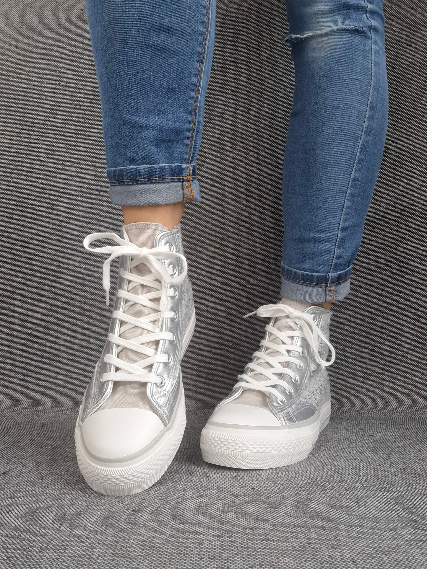 Chaussures baskets hautes en tweed argenté style converse