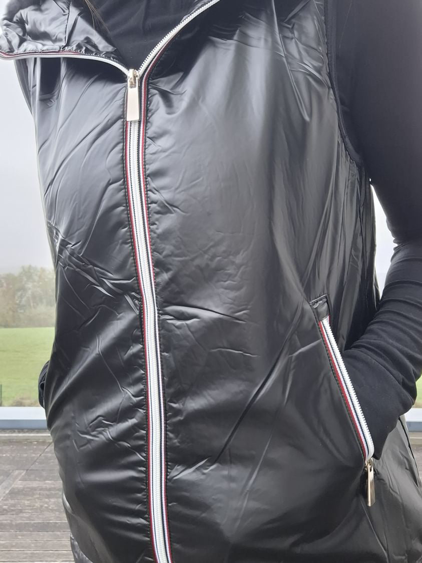 Attrait Paris - Veste sans manche fourré et imperméable avec capuche noir