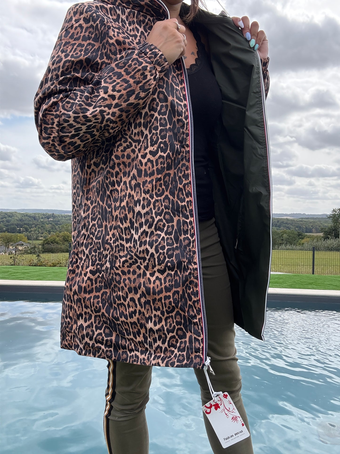 New Lolo - Imperméable réversible long sans garnissage ouate couleur kaki/léopard - Curvy