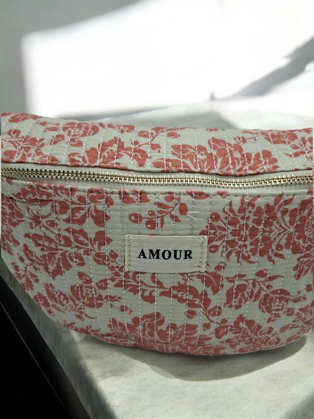 Sac banane coton matelassé blanc liberty fleuri corail creme