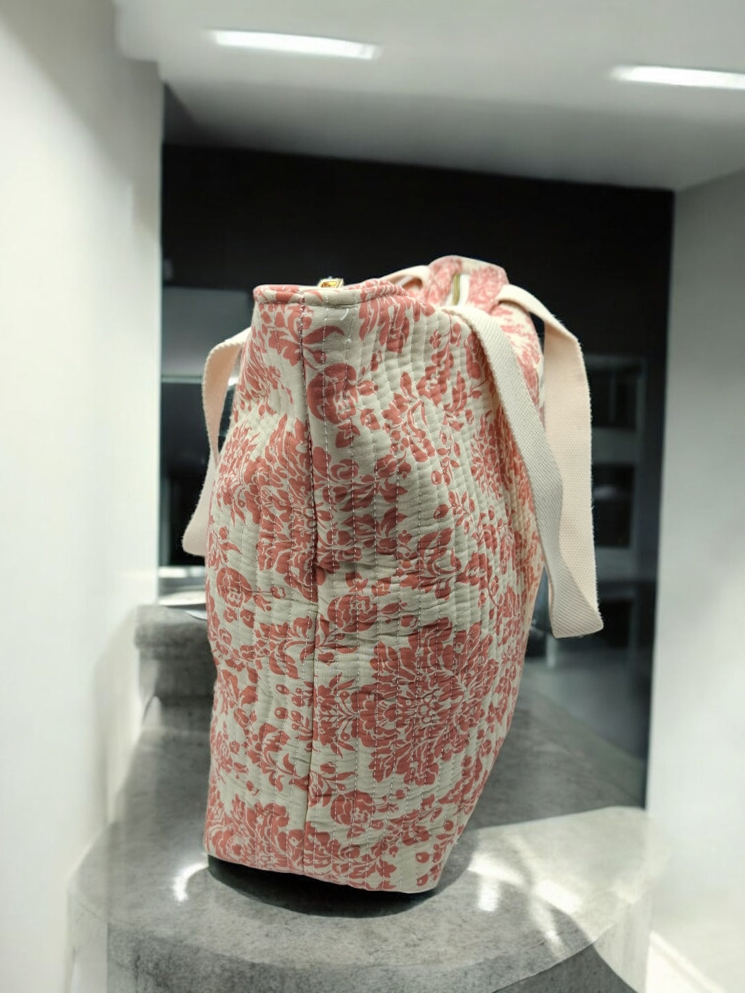 Sac cabas porté épaule en coton liberty fleuri corail crème