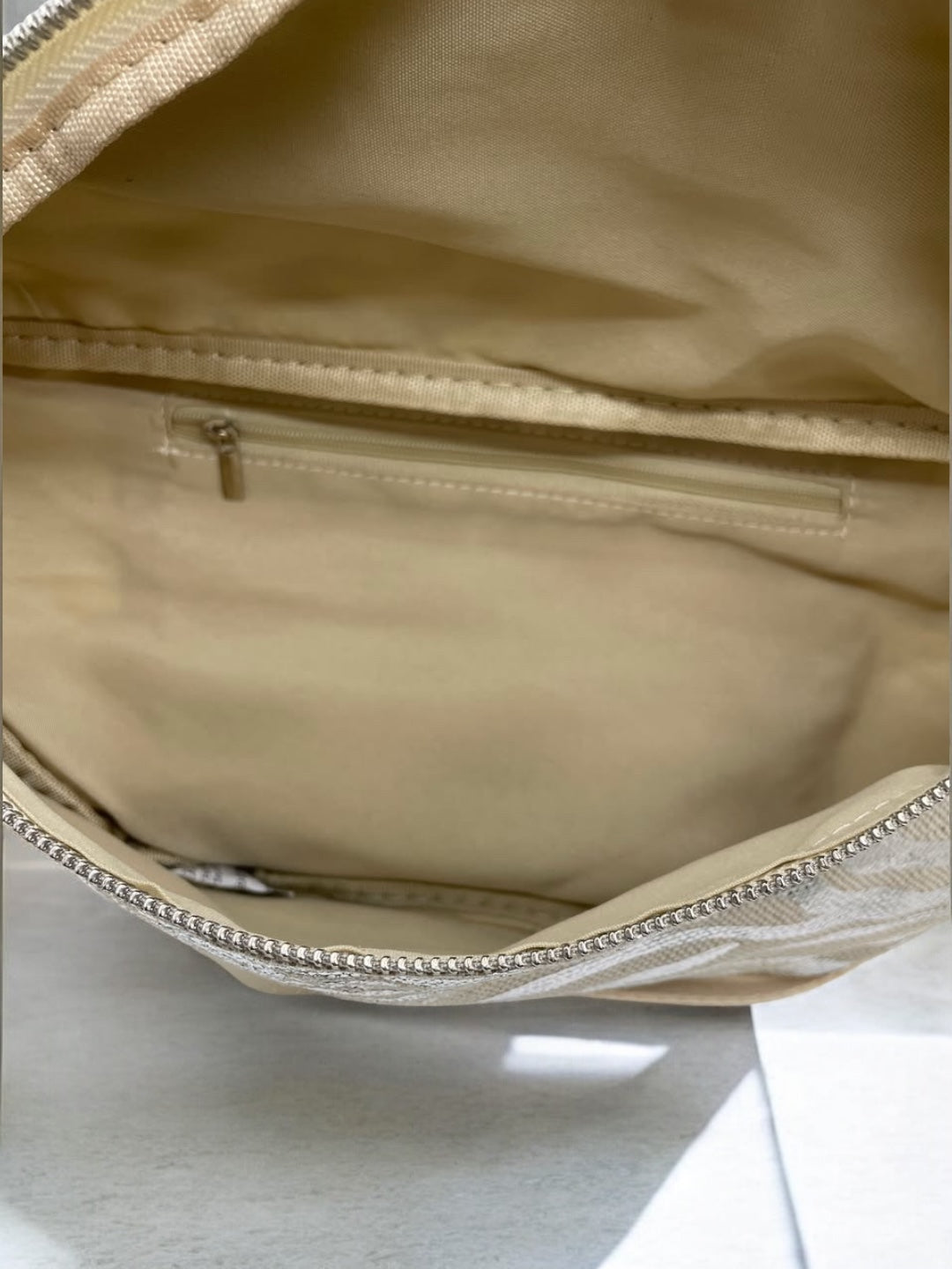 Sac banane XL tissu motif zebre doré beige