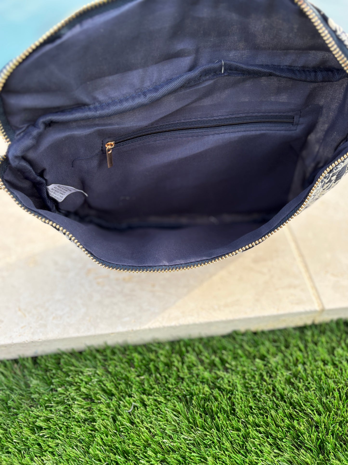 Sac banane coton matelassé liberty fleuri toile de jouy bleu marine et blanc