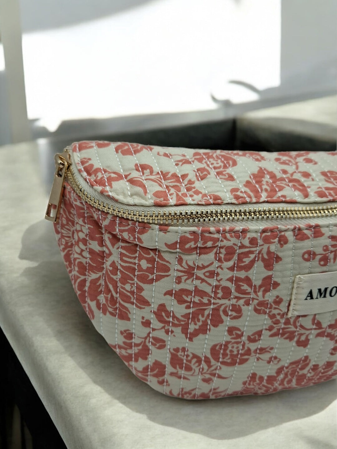 Sac banane coton matelassé blanc liberty fleuri corail creme