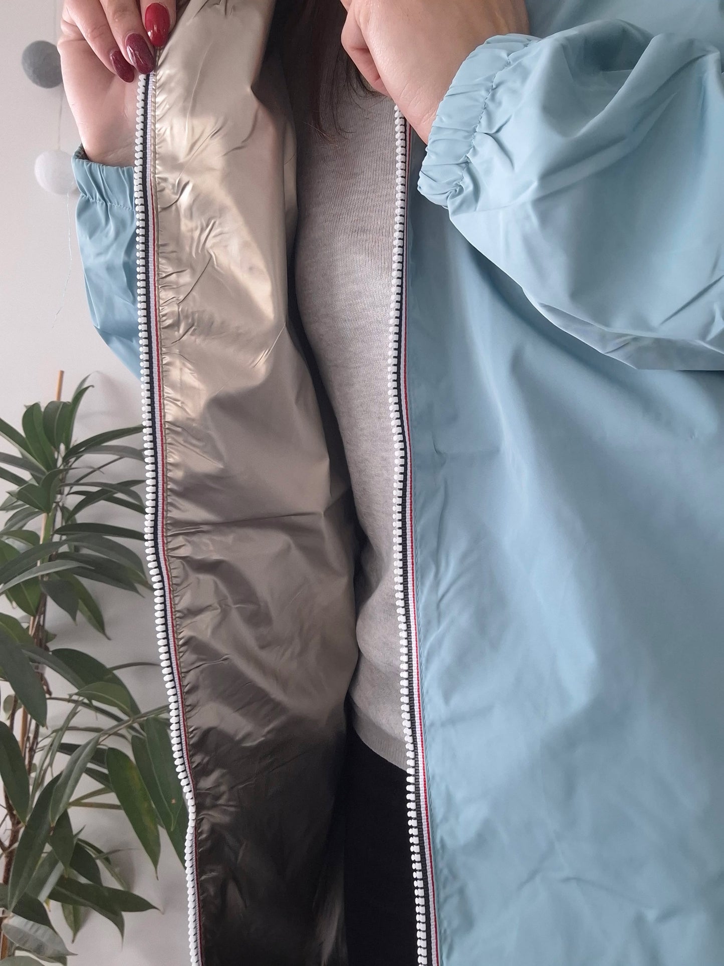 Melya Melody - Imperméable réversible mi-long sans garnissage ouate couleur bleu ciel/doré