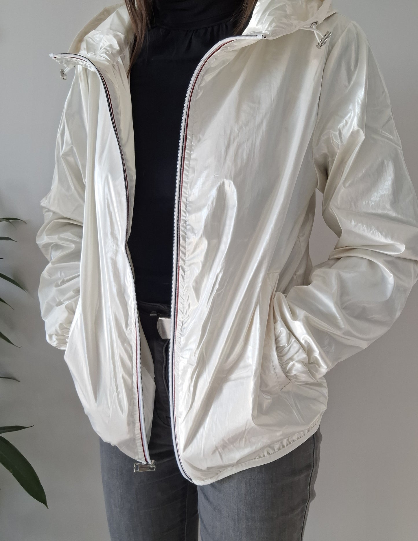 Manteau court tres léger camouflage blanc