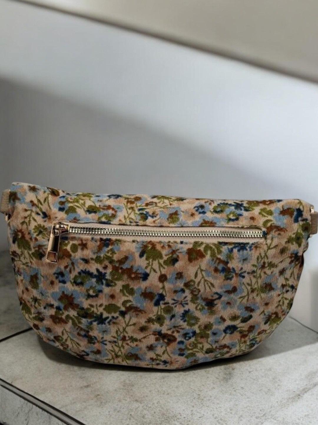 Sac banane velours côtelé très fin fleuri liberty beige avec porte-monnaie assorti