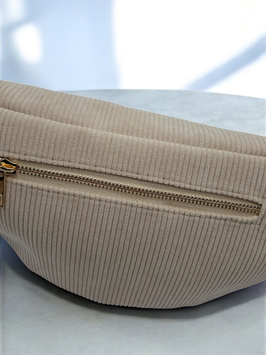 Sac banane velours cotelé beige