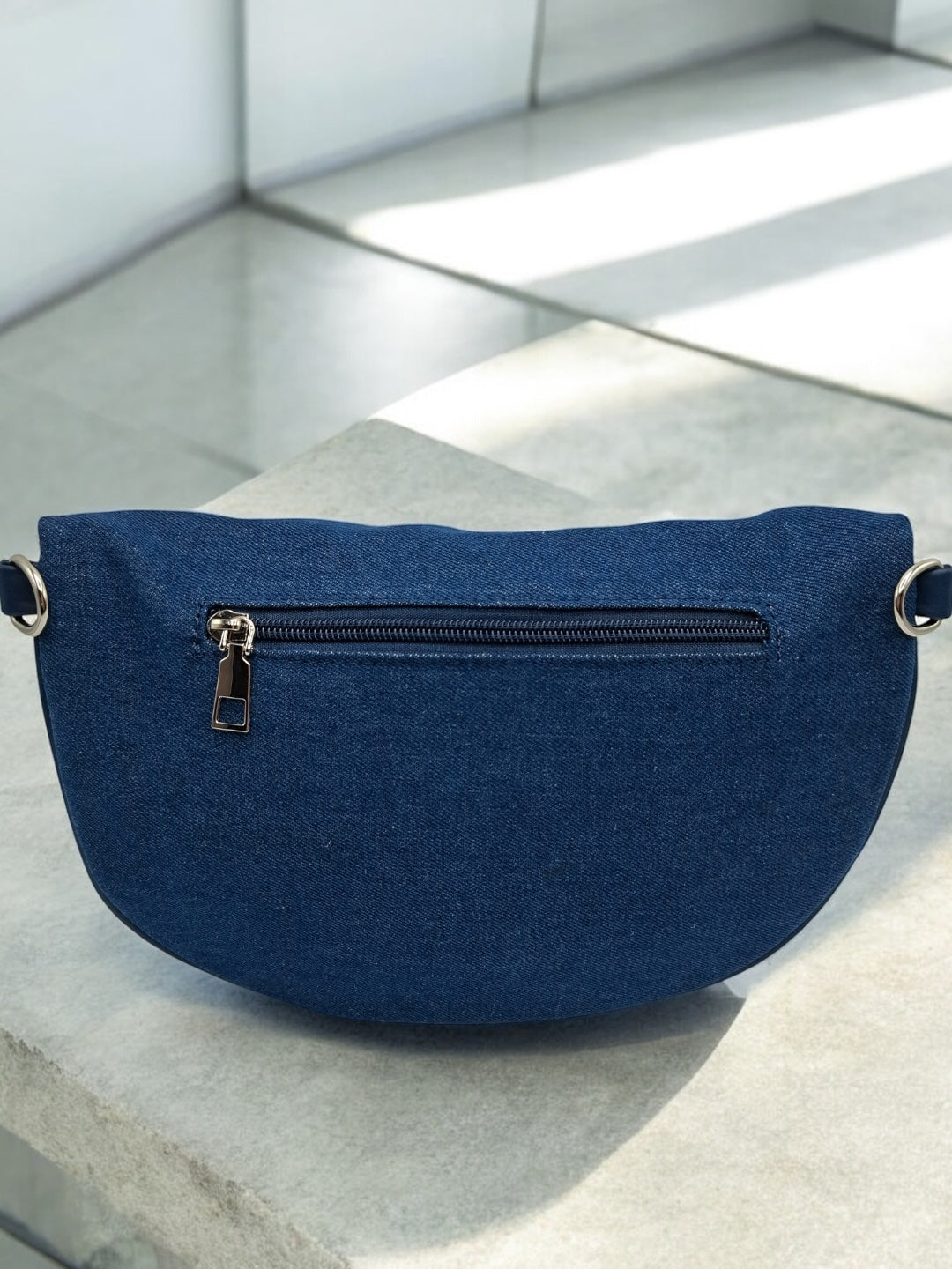 Sac banane en tissu jeans denim bleu foncé 2 poches