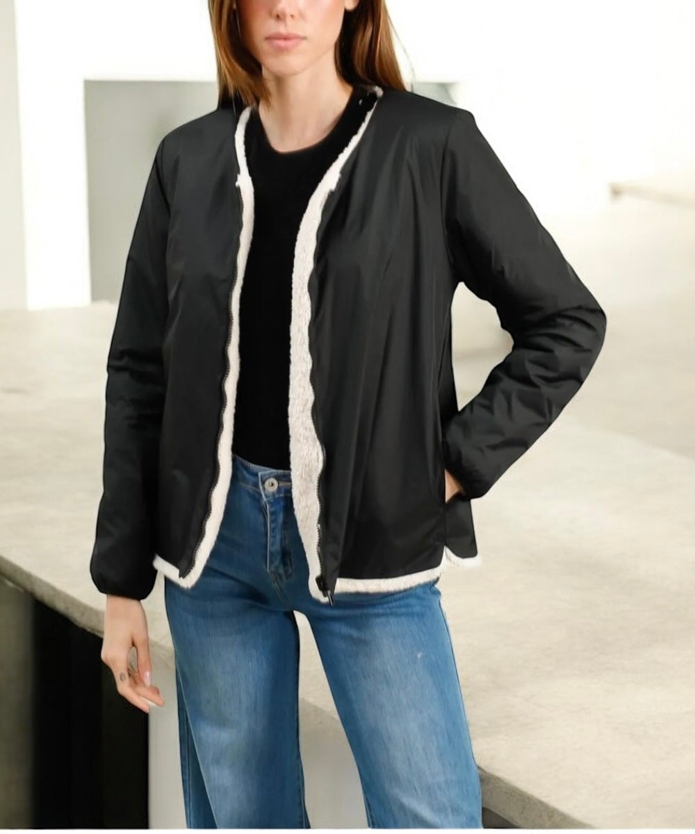 Laura Jo - Veste courte reversible noire avec doublure en sherpa beige