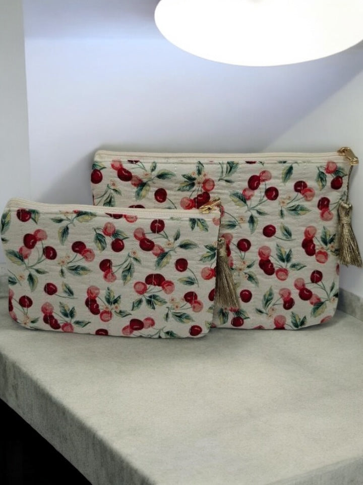 Trousse et pochette en coton motifs cerises rouges et roses