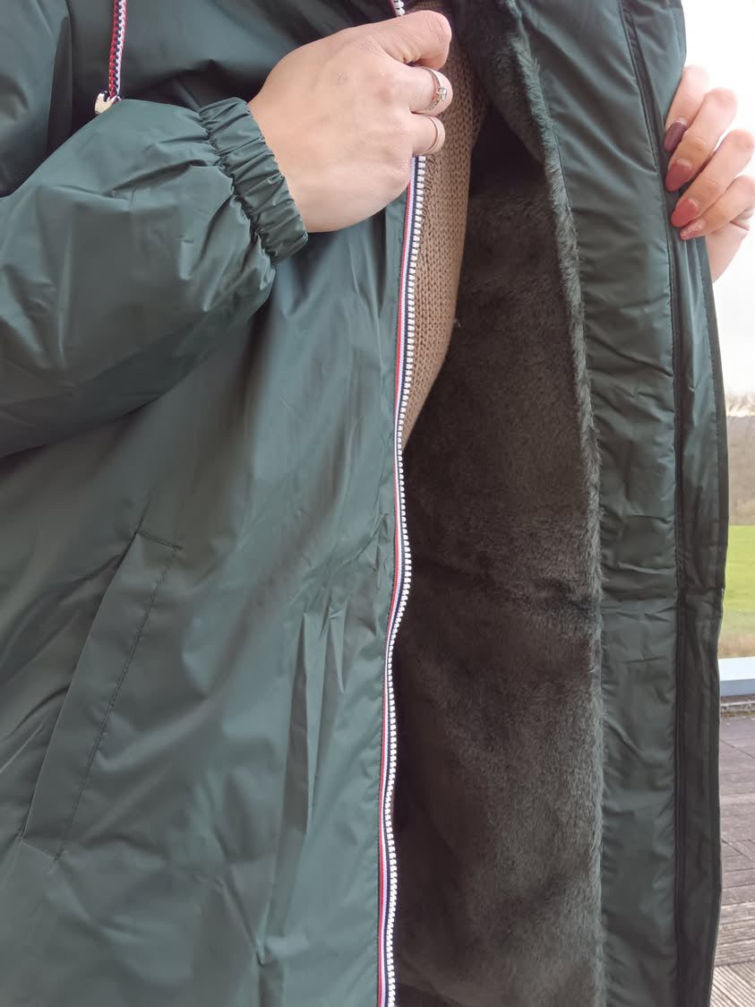 Laura Jo - Imperméable long doublé en fausse fourrure cordon tricolore couleur vert forêt