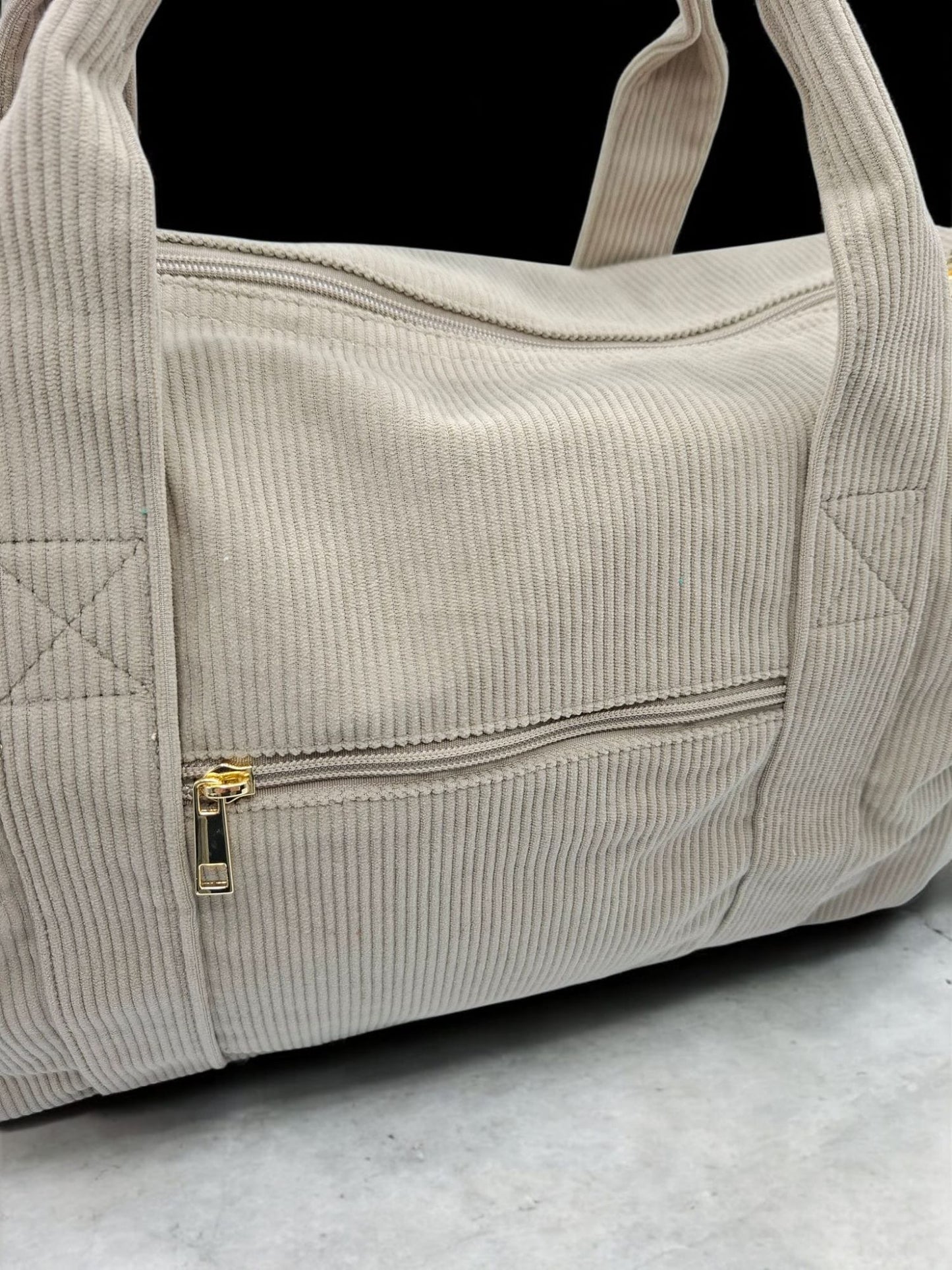 Sac week-end polochon beige effet velours cotelé avec sangle unie
