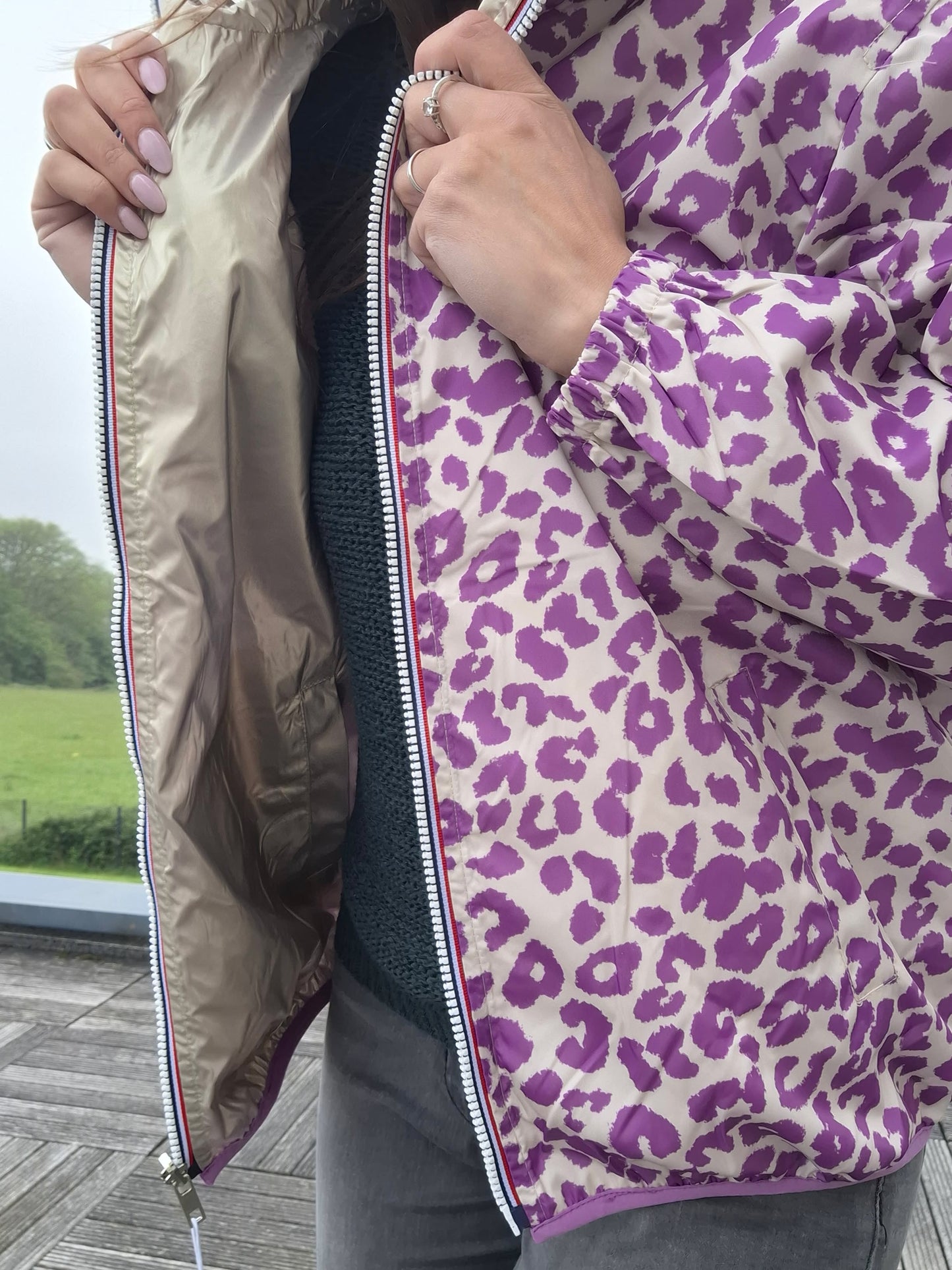 Escandelle - Parka imperméable courte Léopard violet réversible doré