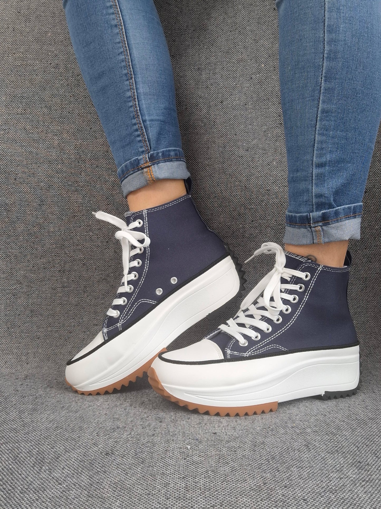 Chaussures baskets haute plate-forme toile bleu marine et blanc