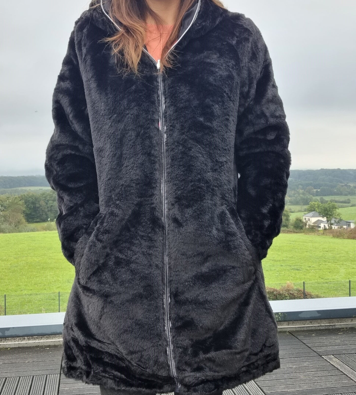 New Lolo - Manteau long NOIR réversible, imperméable et complètement fourré non resserrable à la taille