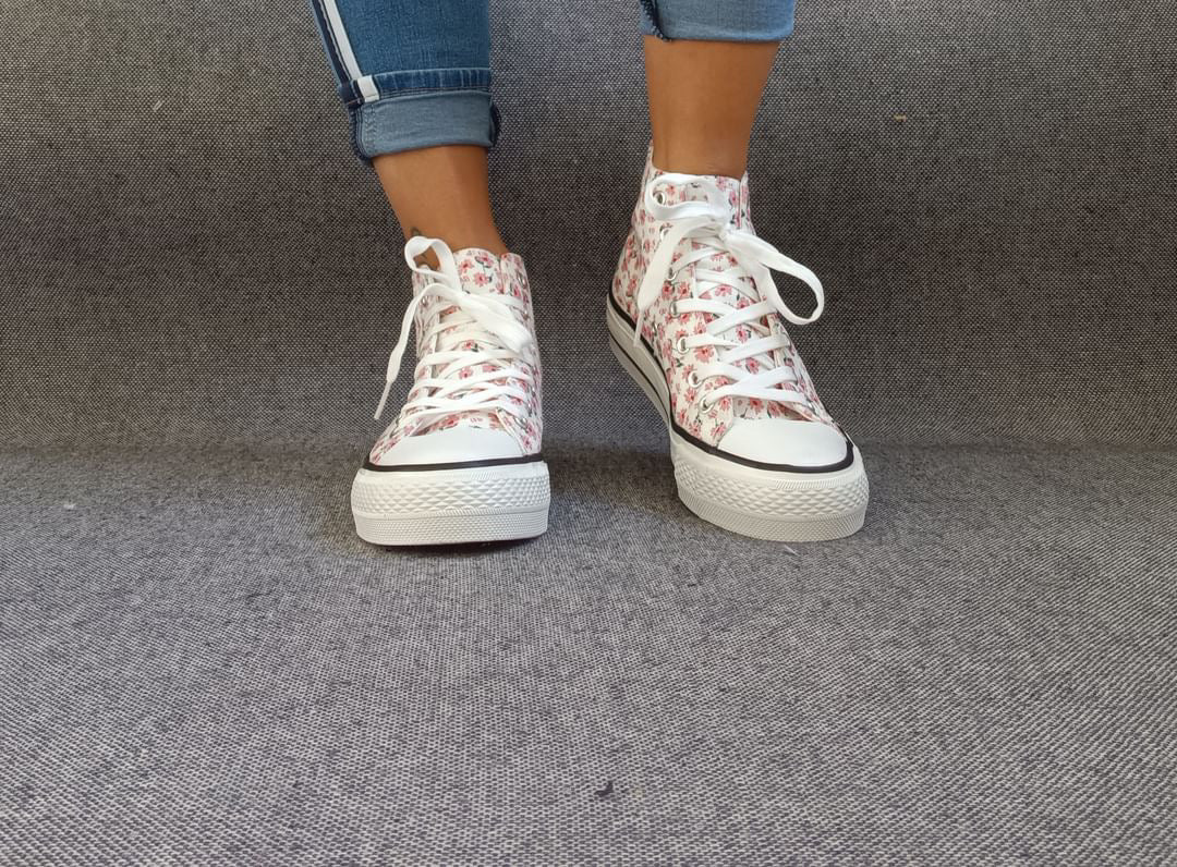 Baskets hautes motifs liberty fleurs roses en tissu type converse - Le Petit Placard