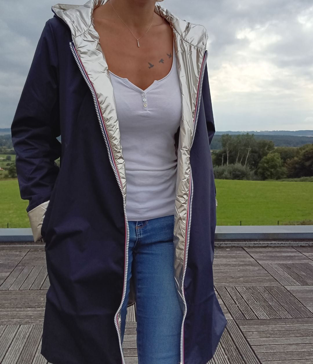 Imperméable réversible long mi-saison garnissage ouate Marque Laura Jo Bleu Marine / Doré - Le Petit Placard