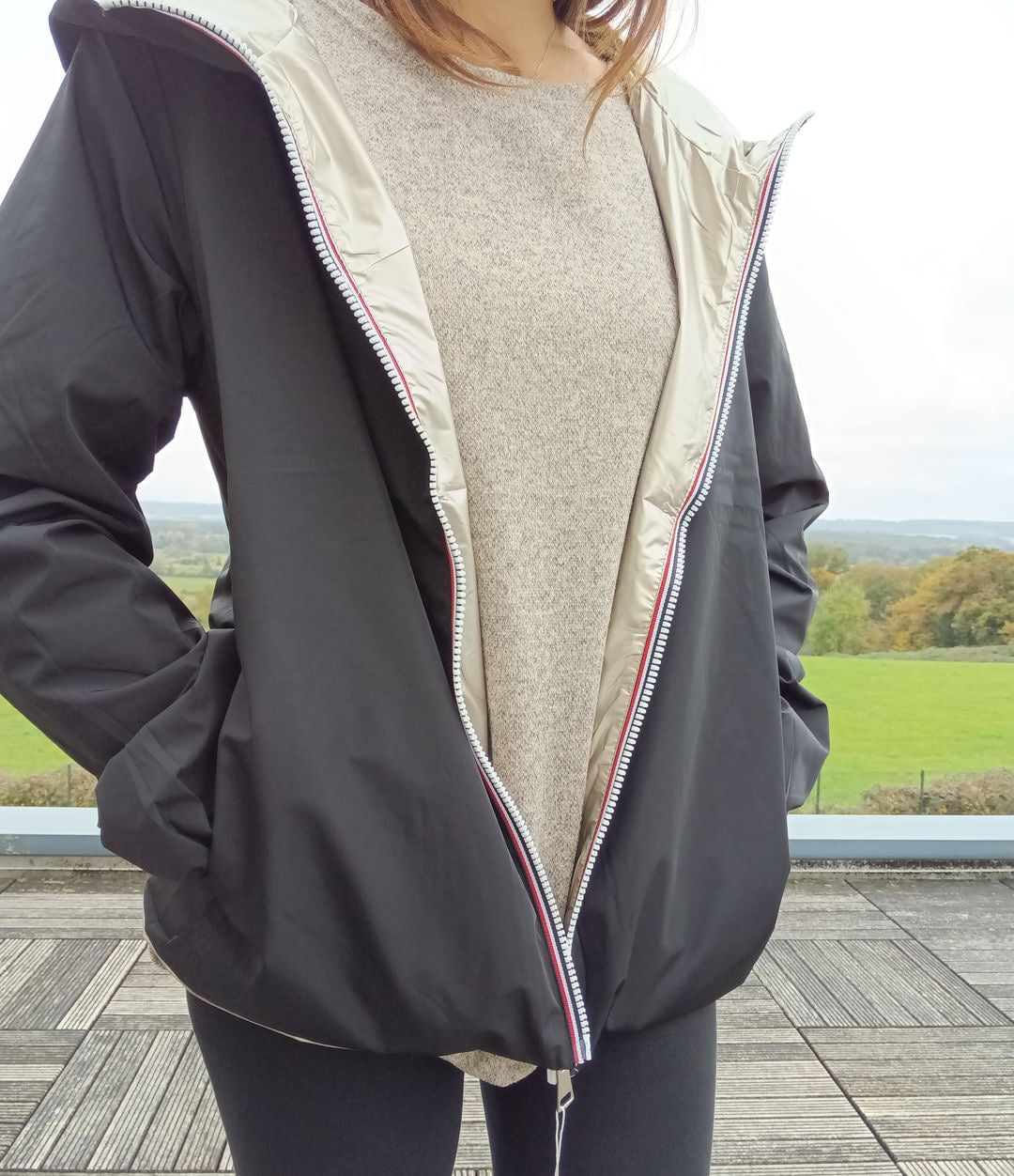 Manteau court imperméable noir réversible doré Melya Melody - Le Petit Placard