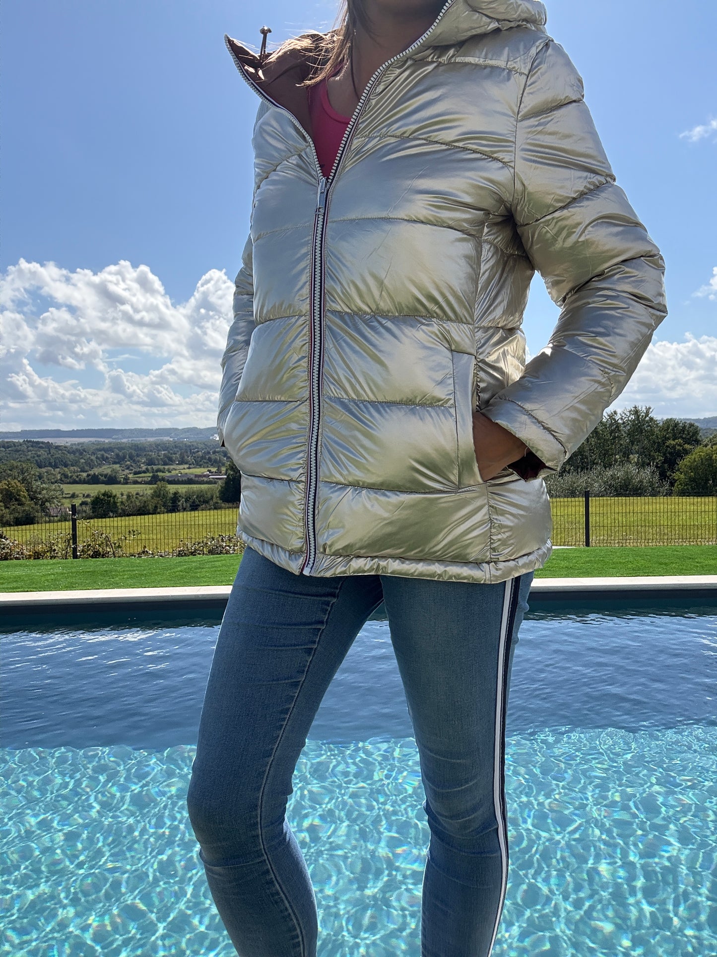 Melya Melody - Manteau court réversible et imperméable matelassé marron chocolat/doré