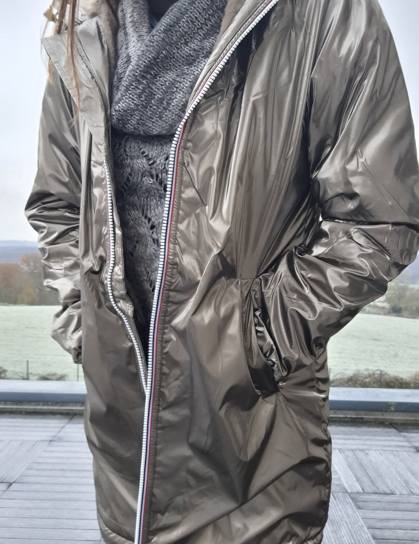 Laura Jo - Imperméable long doublé en fausse fourrure couleur bronze