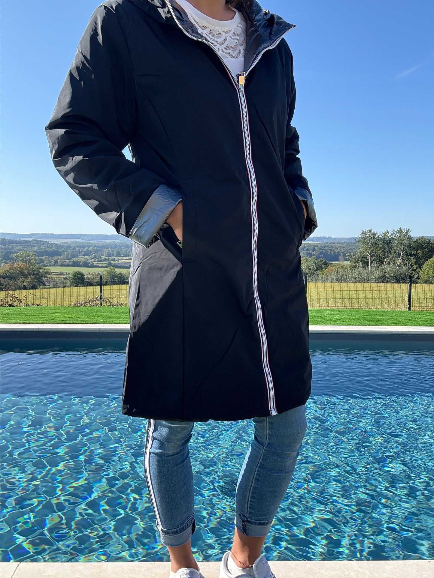 Melya Melody - Imperméable réversible long avec garnissage ouate couleur noir/argenté - Curvy