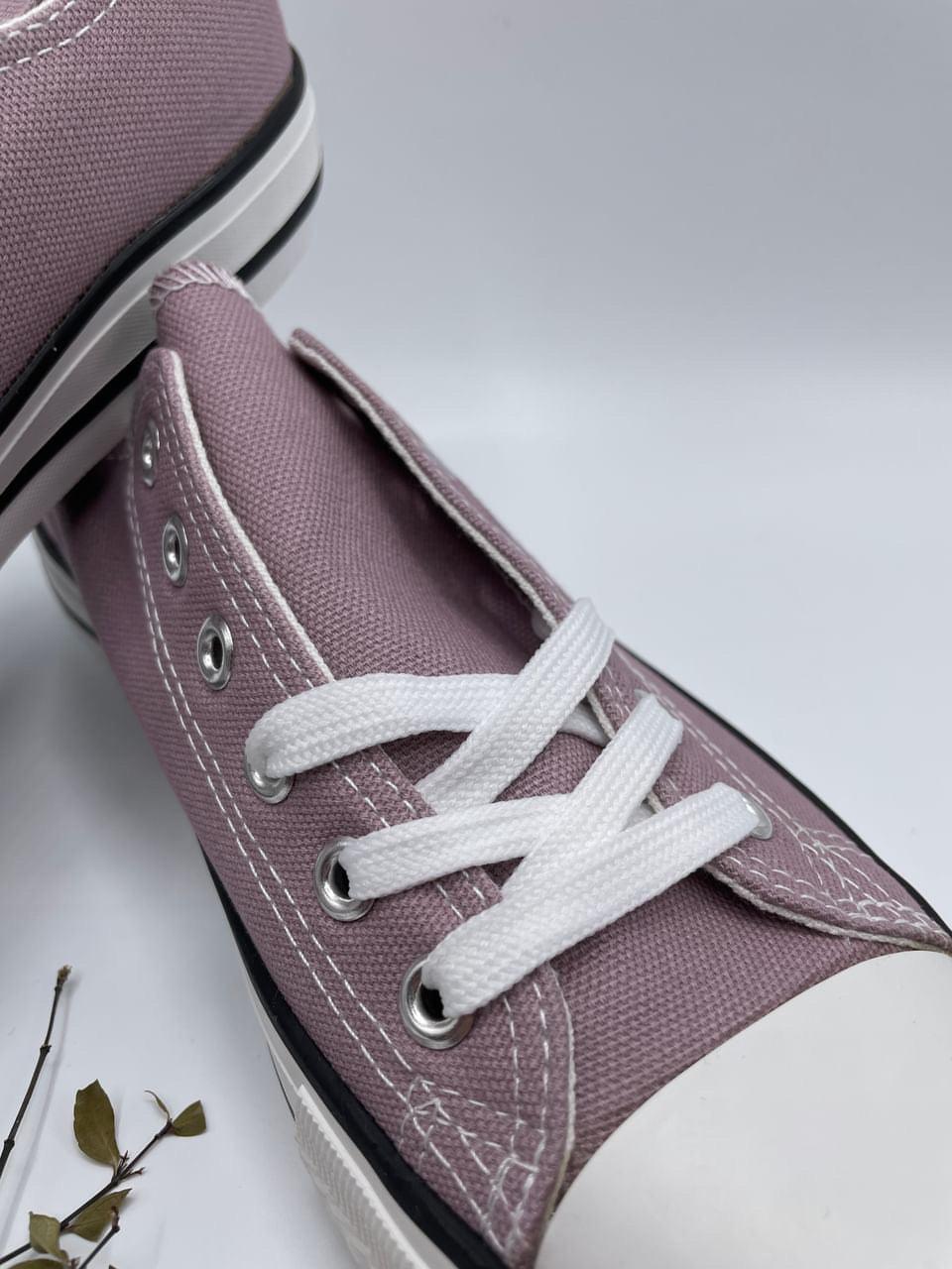 Chaussures baskets basses toile violet style Converse