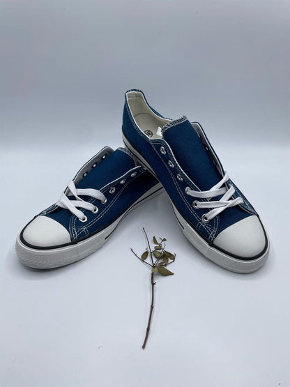 Chaussures baskets basses toile bleu pétrole style Converse