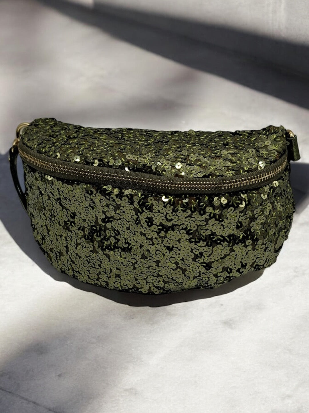 Sac banane tissu et sequins vert kaki