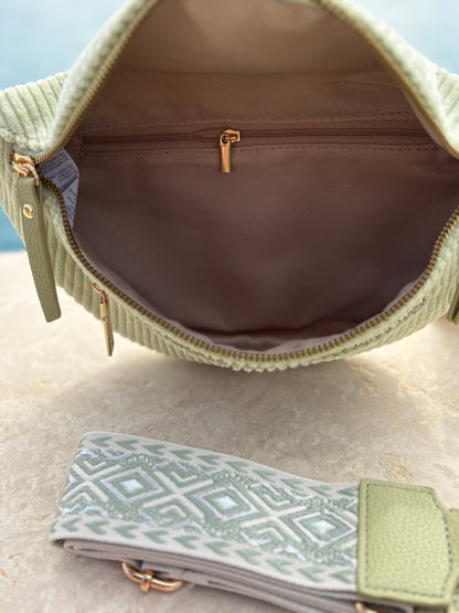 Sac banane velours côtelé 2 poches vert clair vert d'eau sangle fantaisie