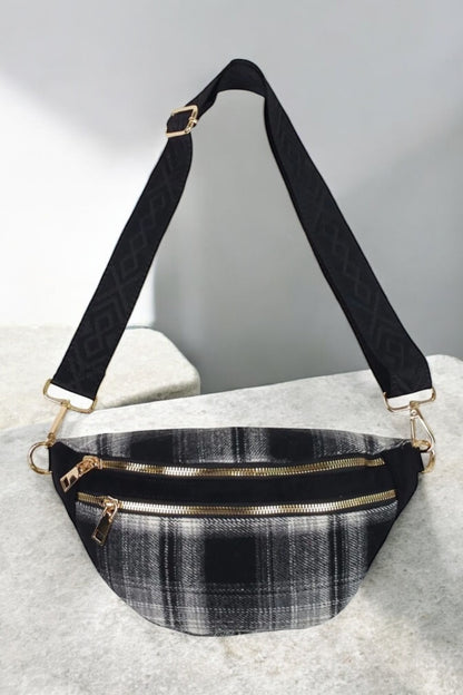 Sac banane en tissu motif écossais tons noirs sangle fantaisie