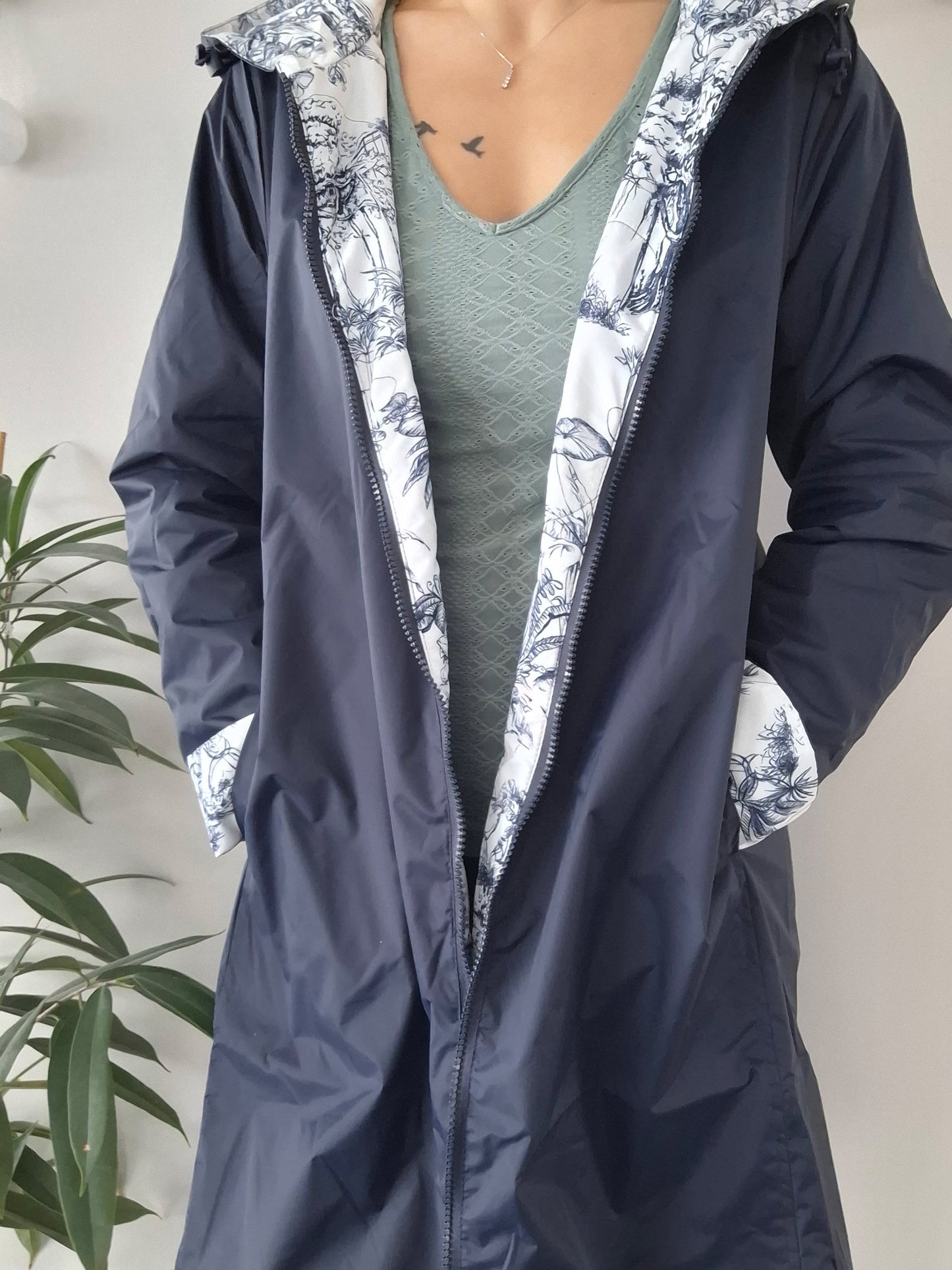 Laura Jo - Imperméable bleu marine réversible motif jungle long mi-saison garnissage ouate