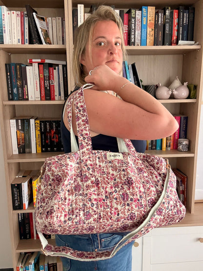 Sac Polochon "Amour" – Coton Matelassé Fleuri Rose & Bordeaux