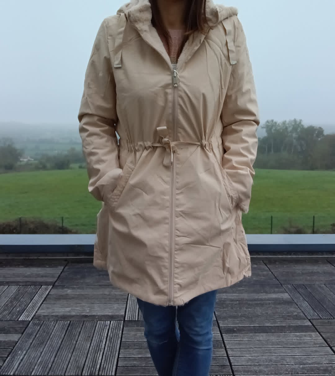 New Lolo - Manteau long BEIGE zip uni réversible, imperméable et complètement fourré resserrable à la taille