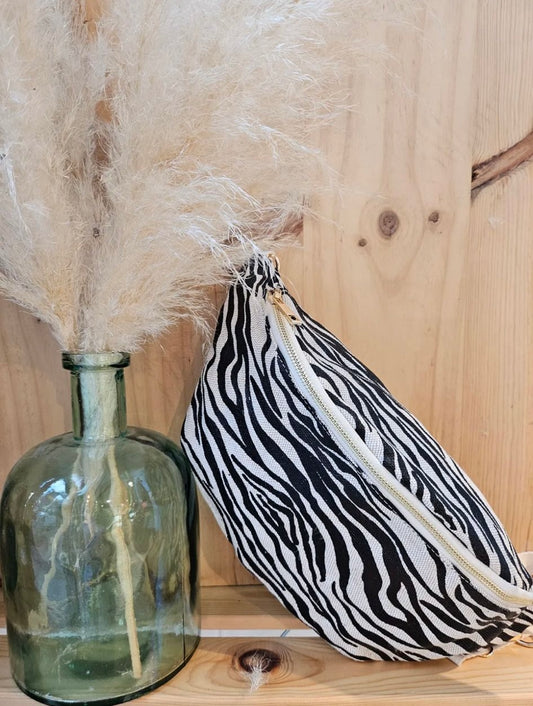 Sac banane en tissu noir et blanc imprimé zèbre